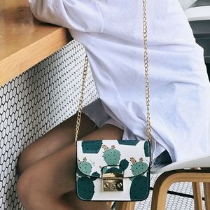 Stylish Green and White Crossbody Bag